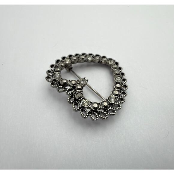 Vintage 1970s Victorian Revival Heart Brooch Pin Pewter Tone Rhinestone Jewelry - Picture 3 of 8